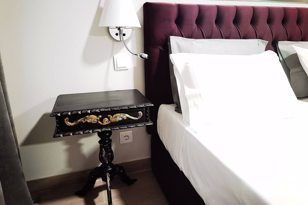1 habitación, decoración personalizada y muebles diferentes