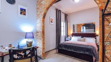 1 chambre, décoration personnalisée, ameublement personnalisé