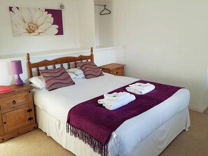 2 bedrooms, free WiFi, bed sheets