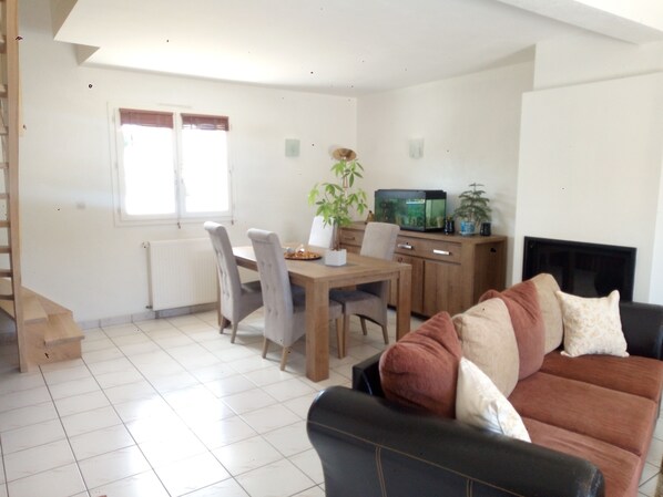 TV, fireplace, DVD player, books - 2.5km from the seafront and 10mn from La Baule (Saint-Nazaire)