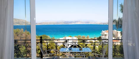Deluxe Apartment, 1 Bedroom, Bay View | Terrace/patio