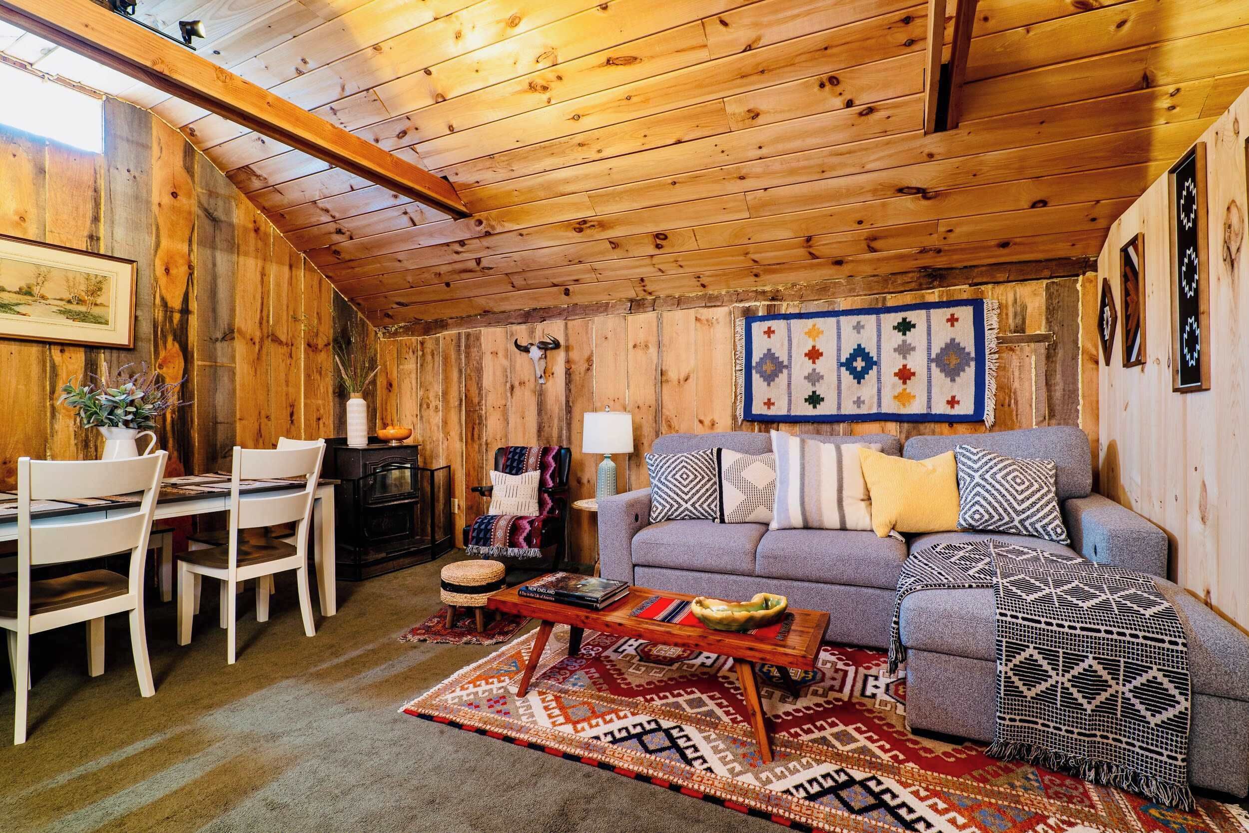 Smart TV, fireplace, video games, offices
