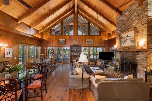 Adams Creek Home, Deep Water on River and Wetlands with Floating Dock