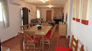 Dining - Rural House Cortijo La Loma (El Borge)