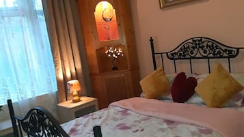 Economy Room (Budget)