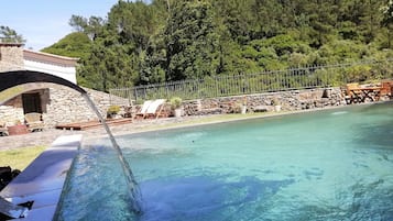 Utomhuspool