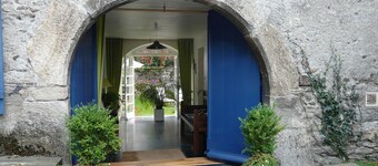 Casa Dartos: A large old village house, very quiet and cosy.