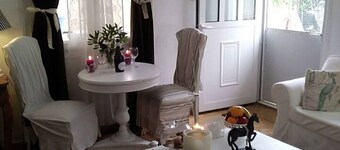 Small villa nearby the beach also pets friendly