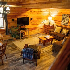 Smart TV, fireplace, DVD player
