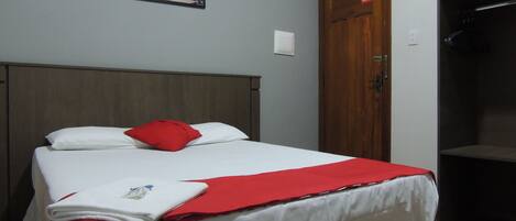 Superior Double Room | Pillow-top beds, desk, free WiFi, bed sheets