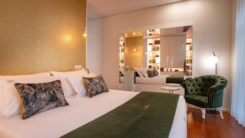 Apartemen Deluks, pemandangan kota | 1 kamar tidur dan didekorasi berbeda-beda