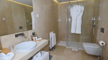 Deluxe Apartment, City View | Bathroom | Free toiletries, hair dryer, bathrobes, bidet