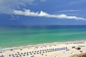 Sulla spiaggia