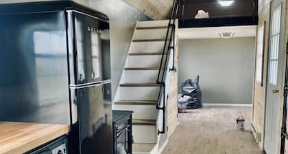 New Tiny home on cattle ranch 80 acres gorgeous view Close to forest McPhee Mesa