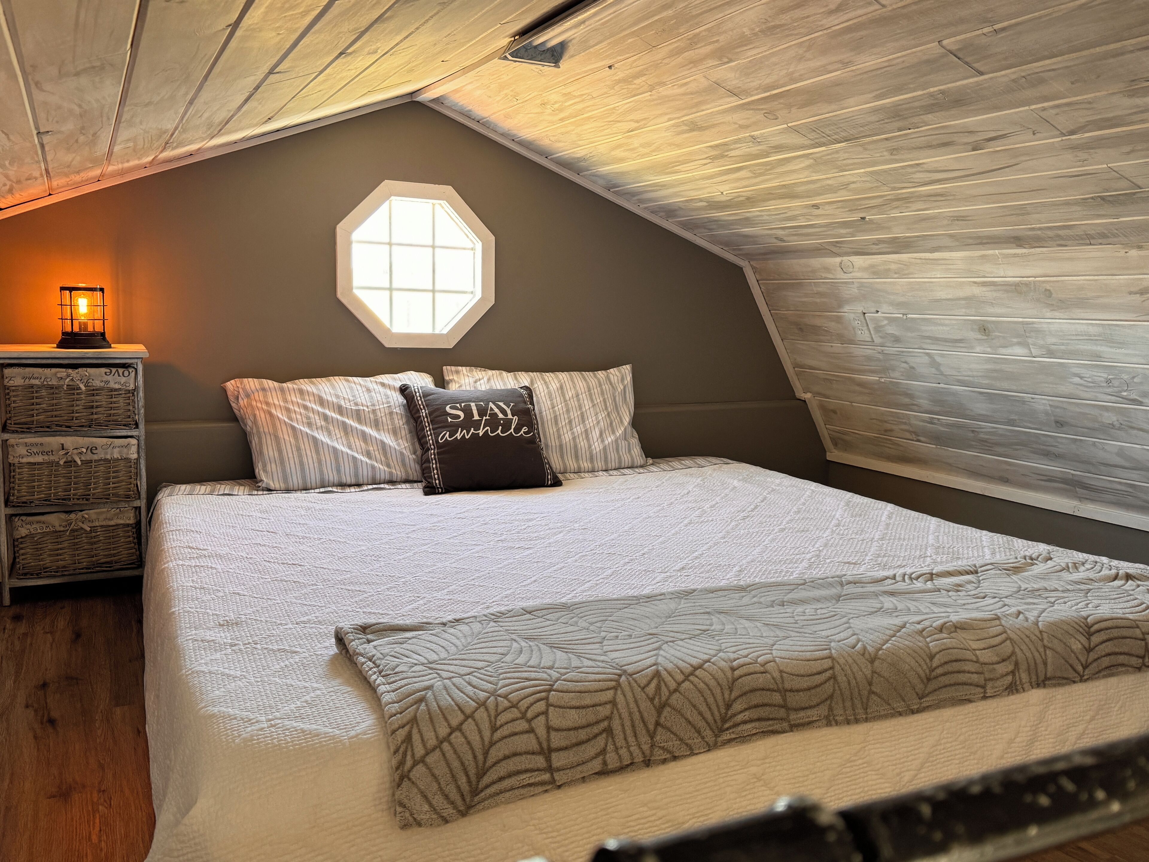 2 chambres, Wi-Fi gratuit, draps fournis