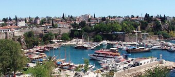 Piyes Otel