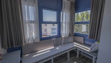 Habitación exclusiva | Caja fuerte, cortinas opacas, wifi gratis y ropa de cama
