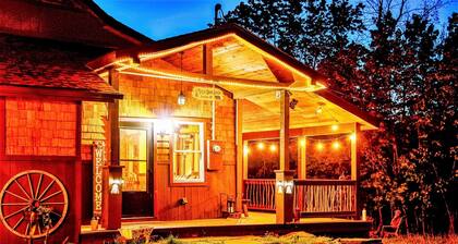 Best rated cabin in Hunter cozy 4 Bedrooms 3 full baths AC close to everything