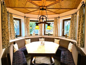 Dining - Chalet Anna - Beautiful vacation home in the mountains  (Unterwössen)