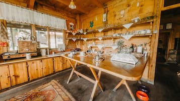 Free daily local cuisine breakfast