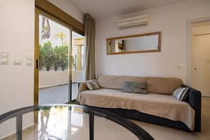 Living area - Two bedroom apartment, beachfront complex Elviria (Marbella)