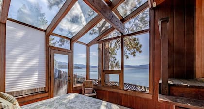 Beachfront Retreat | Sweeping Lake Views | Sleeps 10