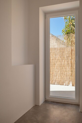 Beach, Surf and City - 2 bedroom villa