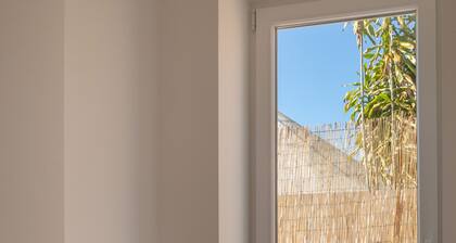 Beach, Surf and City - 2 bedroom villa