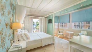 Superior Double or Twin Room, Sea View | In-room safe, iron/ironing board, free WiFi, bed sheets