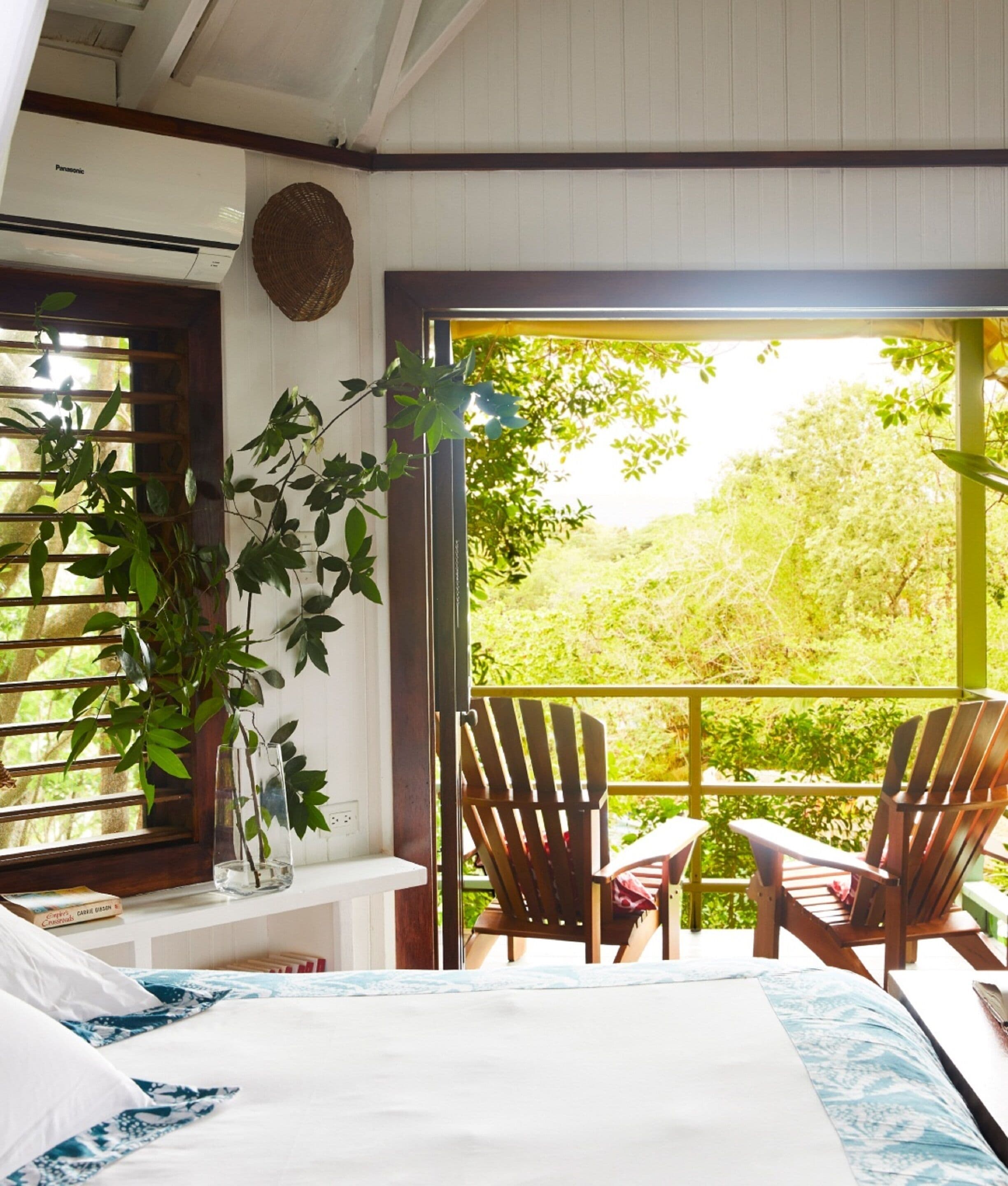 minibar, individually decorated, individually furnished, desk