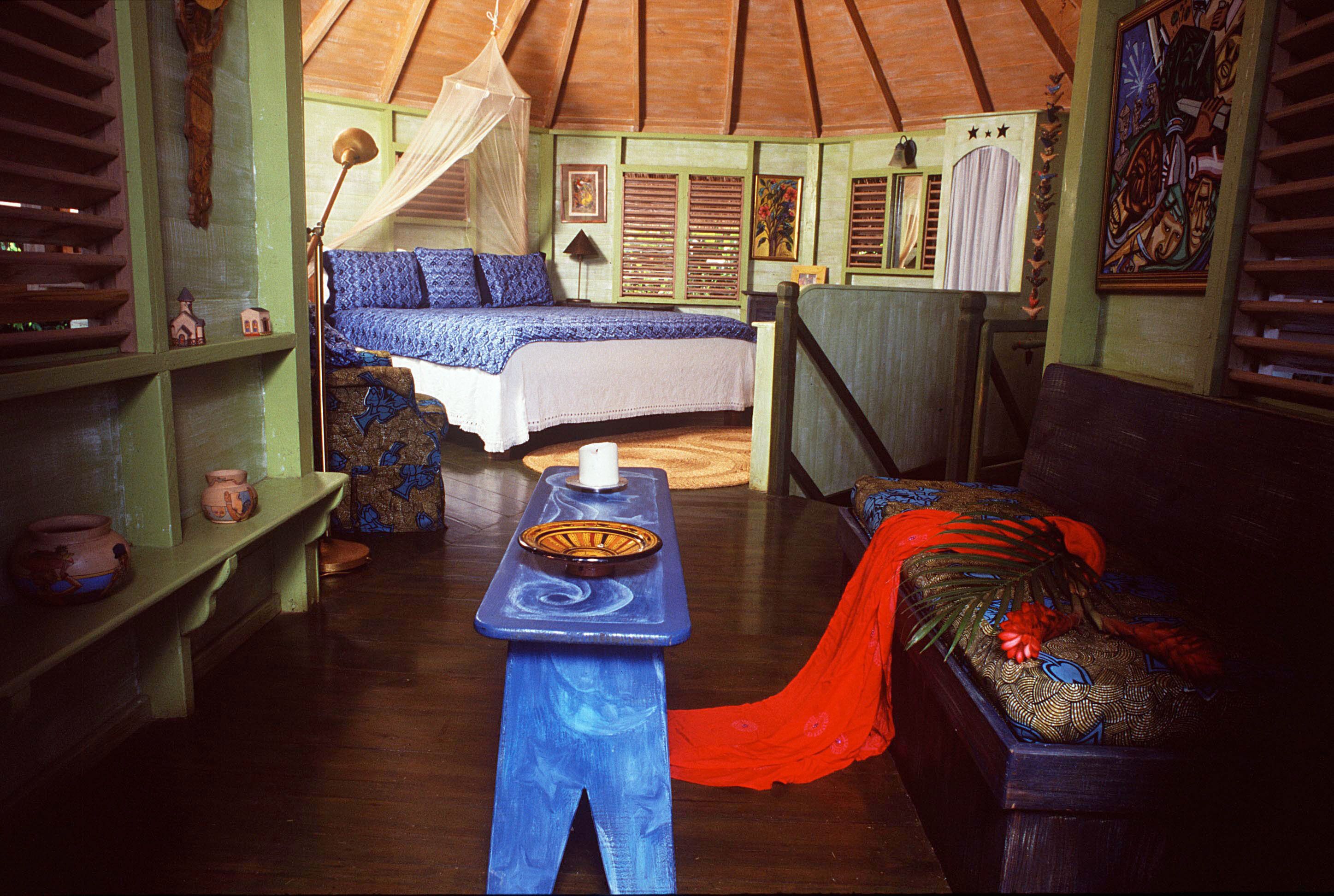 deluxe room, 1 king bed (two bedroom ocean view cottage) | 1 bedroom, free minibar, in-room safe, individually decorated