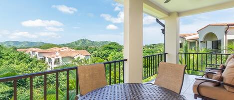 Apartment, 3 Schlafzimmer | Balkon