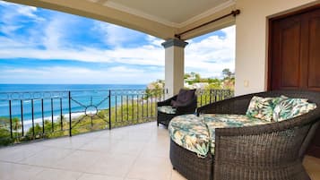 Condo, 2 Bedrooms | Balcony
