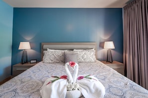1 bedroom, iron/ironing board, bed sheets - Nicely decorated ground-floor unit in front of pool at Pacifico in Coco (Sardinal)