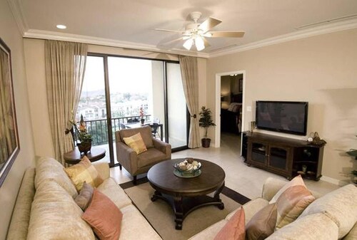 2-BD Ocean-View Condo on 3rd Floor 