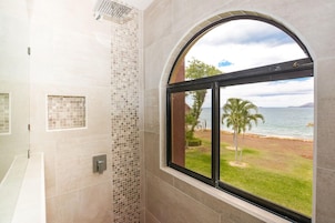 Condo, 3 quartos | 3 quartos, ferros/tábuas de passar roupa, roupa de cama