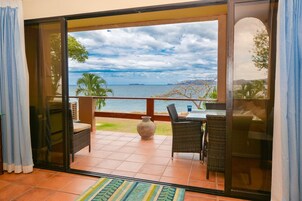 Condo, 3 quartos | Sacada