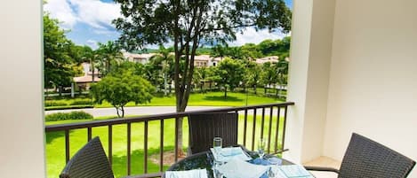 Condo, 2 Bedrooms, Mountain View | Balcony
