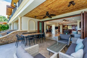 Appartement, 4 slaapkamers | Balkon
