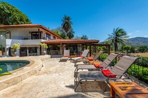 Pool - Luxury Flamingo home with ocean view sleeps 10 - walking distance from beach (Cabo Velas)