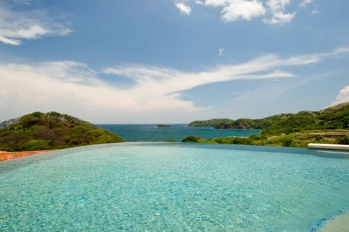 Big Hillside Villa in Potrero With Pool and Panoramic Ocean Views