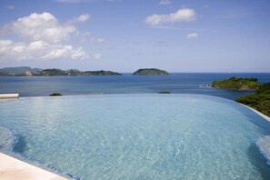 Pool - Big Hillside Villa in Potrero With Pool and Panoramic Ocean Views (Tempate)