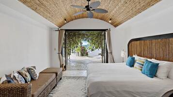 House, 4 Bedrooms, Accessible, Beach View | 4 bilik tidur, seterika/papan seterika, cadar katil