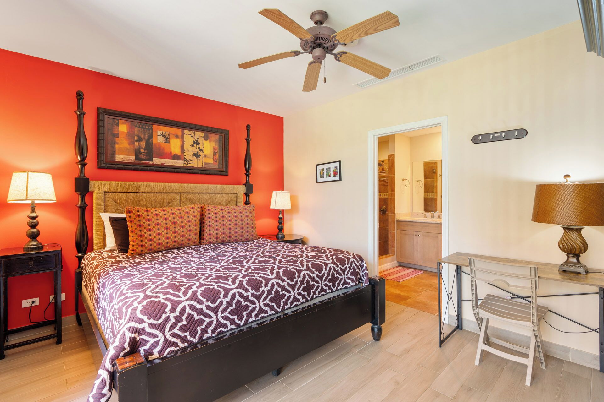 3 bedrooms, iron/ironing board, bed sheets