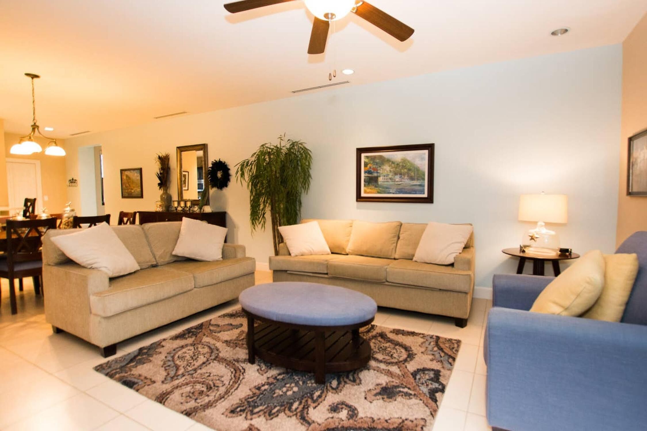 Departamento, 3 habitaciones, vista a la montaña | Sala de estar | Televisión 