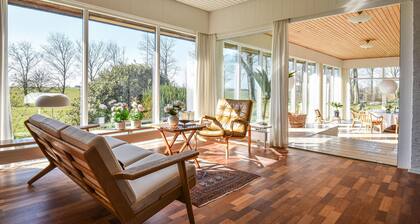 Awesome home in Holstebro with kitchen