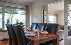 Dining - 3 bedroom stunning home in Kamperveen (Kamperveen)