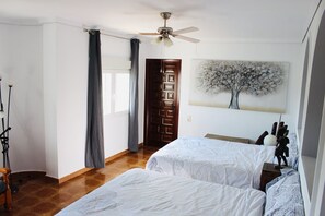 5 bedrooms, iron/ironing board, travel crib, WiFi