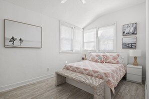 2 camere, una scrivania, ferro/asse da stiro, Wi-Fi gratuito