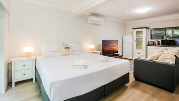 4 chambres, fer et planche à repasser, Wi-Fi gratuit, draps fournis